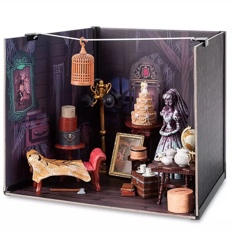 Disney Diorama Kit - The Haunted Mansion Attic 2 Disney Diorama Kit - The Haunted Mansion Attic - Image 2